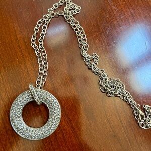 Elegant Silver Pendant Necklace